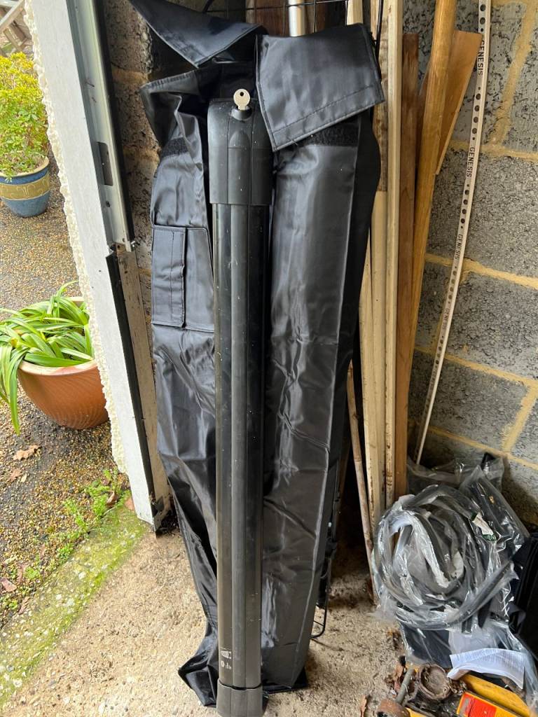 Land Rover Discovery 3 or 4 Roof Bars