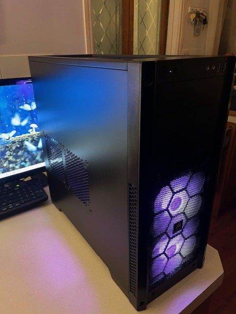 Gaming PC with i7 4790 & GeForce GT 640 – Good Condition