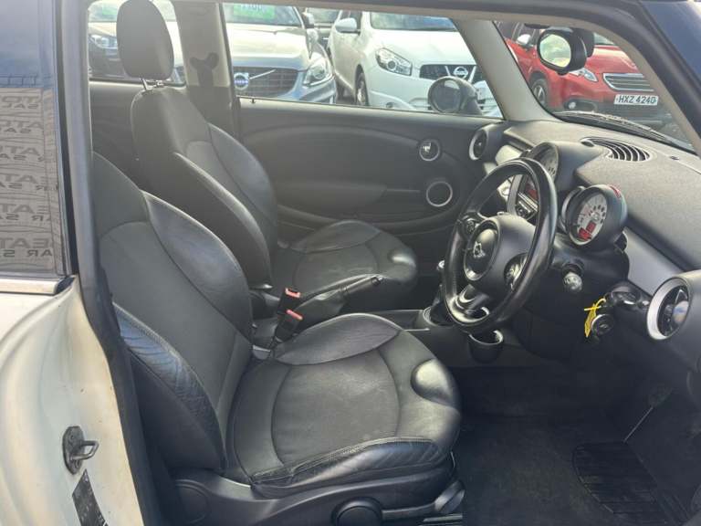 MINI HATCH 1.6 Cooper D Hatch 2010