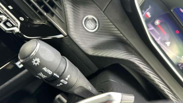 2022 Peugeot 2008 1.2 PureTech 130 GT Premium 5dr EAT8 HATCHBACK PETROL Automatic