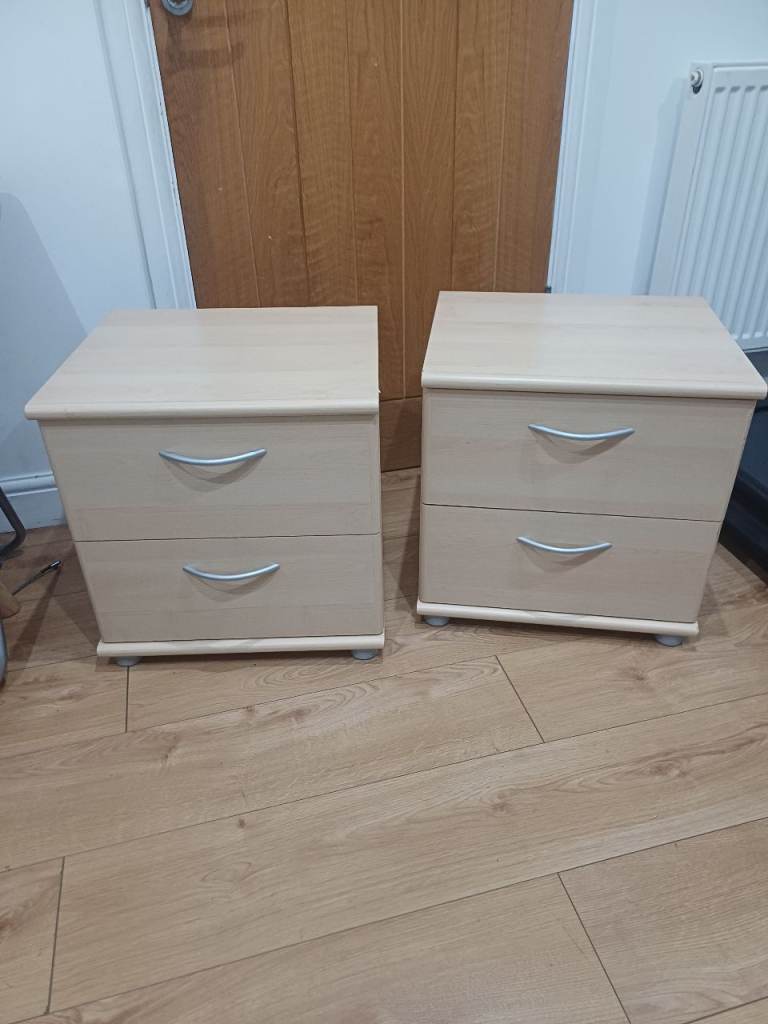 image for 2x Bedside  small drawers 