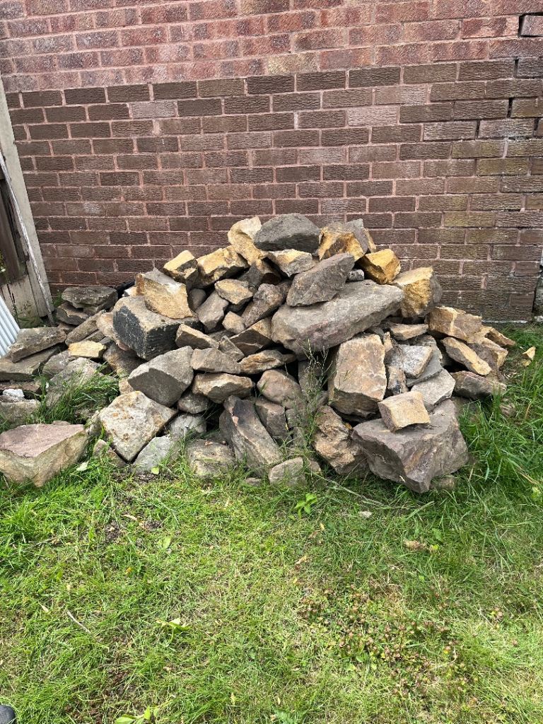 Large Pile of Garden/Building Stones - Various Sizes