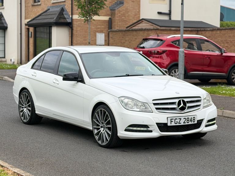 Mercedes-Benz, C CLASS, Saloon, 2012, Manual, 2143 (cc), 4 doors