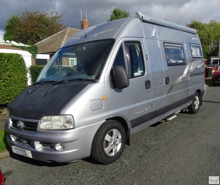IH Savannah Tio R 2005 2 Berth Rear Lounge Motorhome For Sale