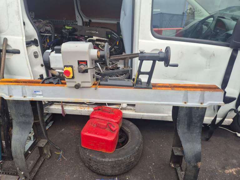 Wood Lathe Machine – Good Condition