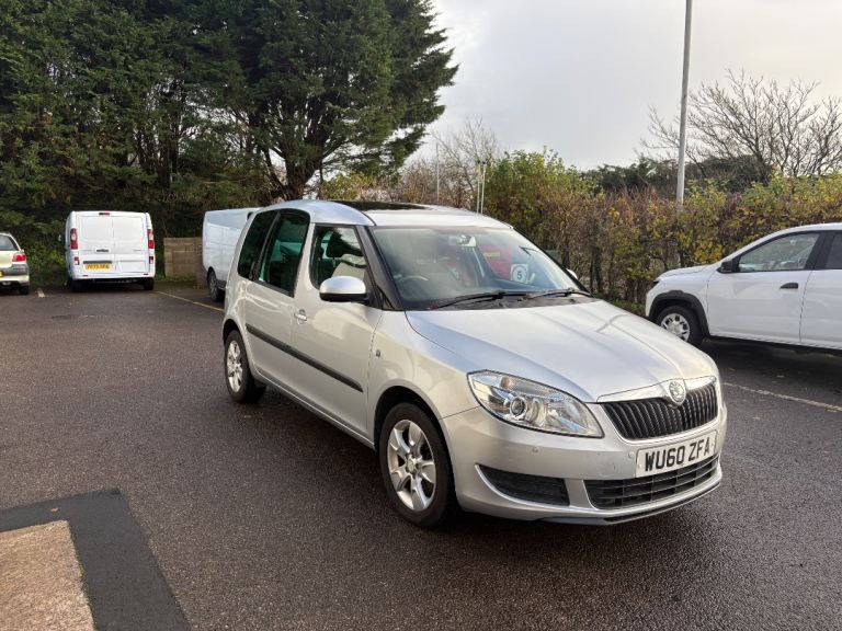 Skoda, ROOMSTER, MPV, 2010, Semi-Auto, 1197 (cc), 5 doors