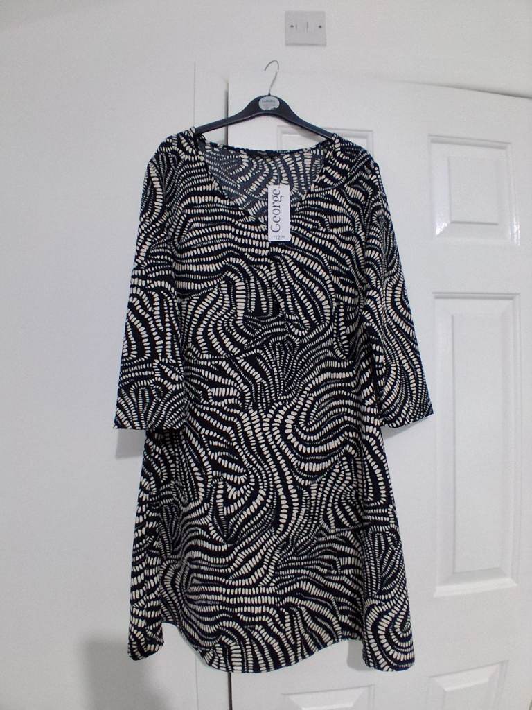 George Black and White Patterned Dress – New with Tags