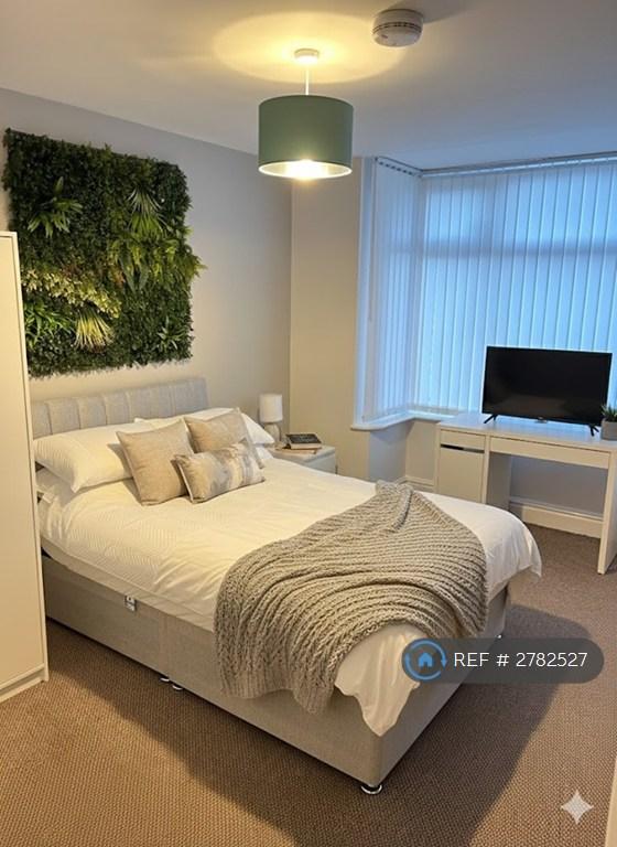 1 bedroom flat in Amelia Street, Warrington, WA2 (1 bed) (#2782527)