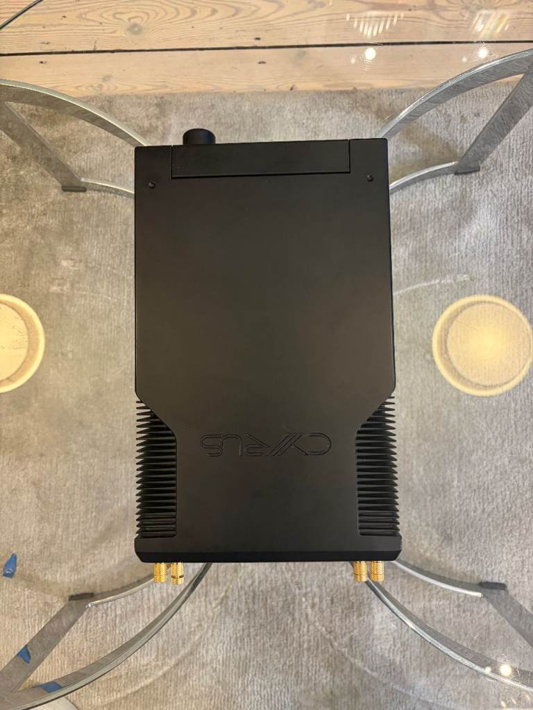 lovely Cryus 3i integrated amp