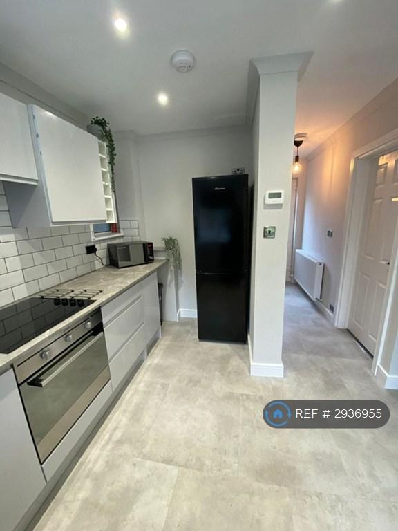 4 bedroom house in Lound Road, Norwich, NR4 (4 bed) (#2936955)