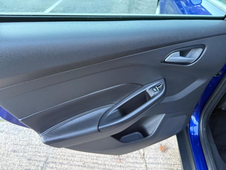 2017 Ford Focus 1.5 EcoBoost 182 Titanium X 5dr HATCHBACK PETROL Manual