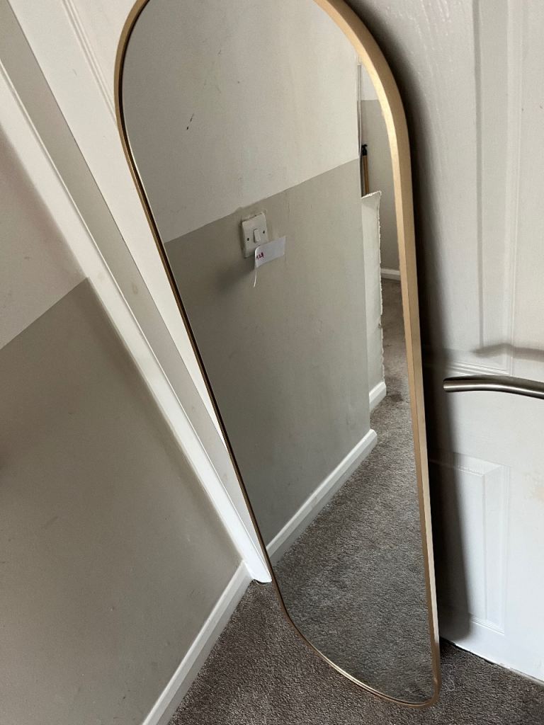 Full Length Gold Arch Mirror – Good Condition