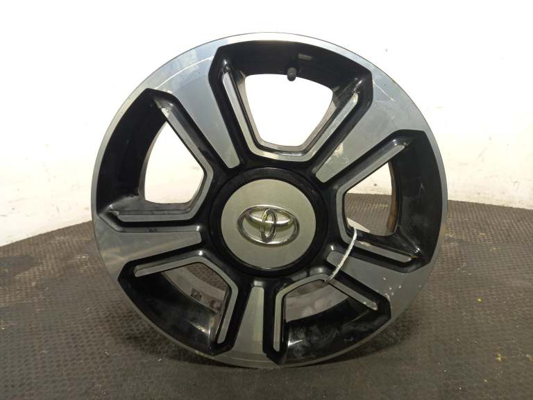 Toyota Aygo Alloy Wheel 15" Inch 4x100 Offset Et35 4.5j 2014-2022 Pw457-0h002