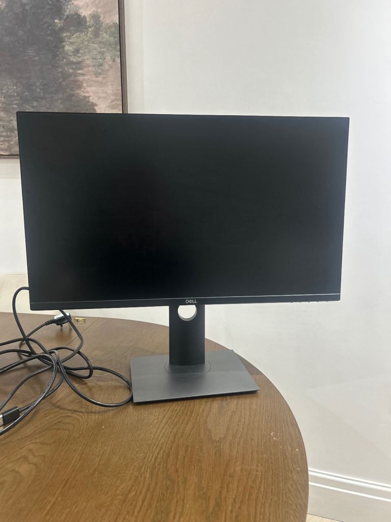 image for Dell 27 inch Screen
