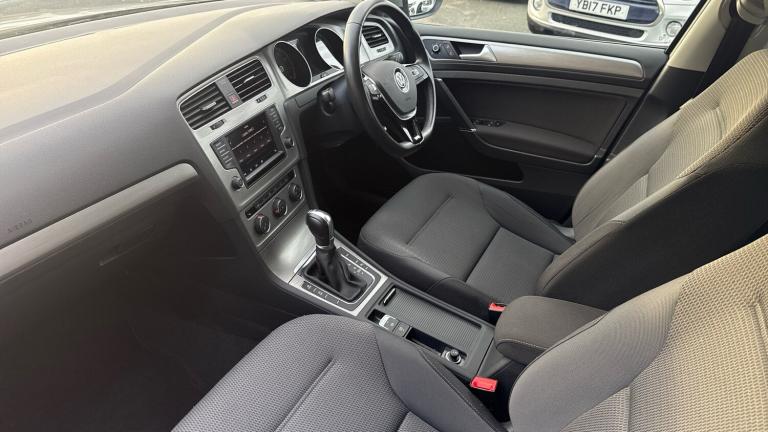2017 Volkswagen Golf 1.4 TSI 125 Match Edition 5dr DSG Petrol Hatchback Hatchback Petrol Automatic