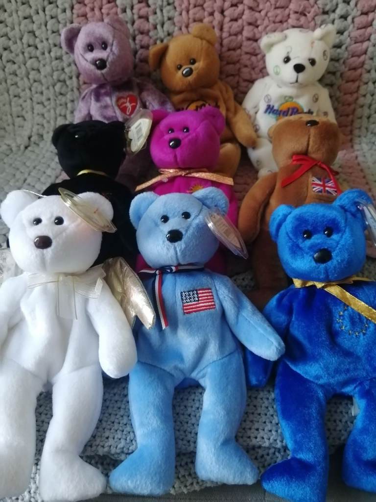 Job Lot of Beanie Babies & Other Collectible Plush Toys