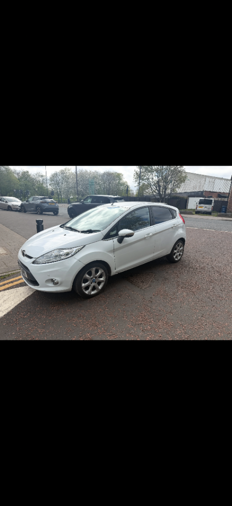 Ford, FIESTA, Hatchback, 2011, Manual, 1399 (cc), 5 doors