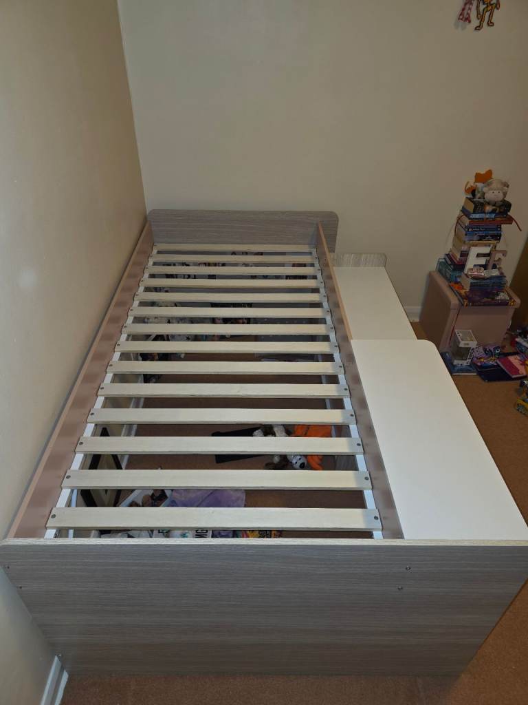 Happy Beds Neptune 3ft Single with Desk and Shelves in White, Pink, and Grey Oak
