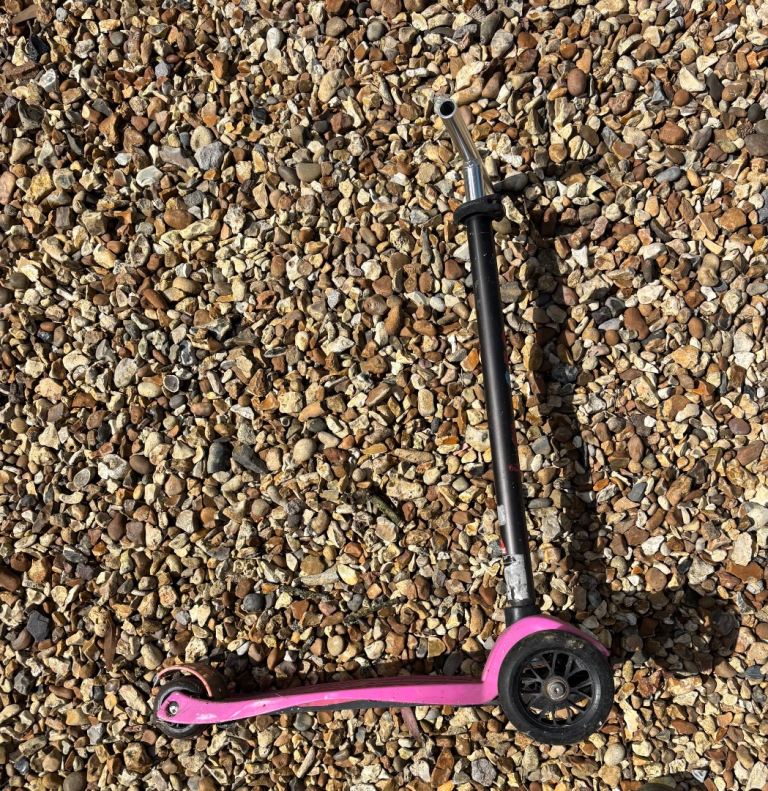 FREE pink Maxi Micro Scooter