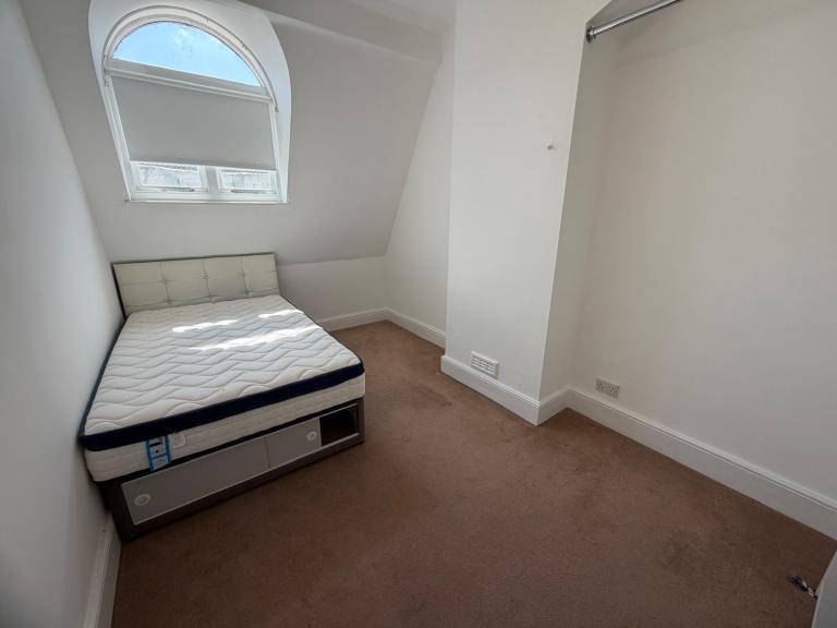 3 Bedroom Flat Greenwich SE10