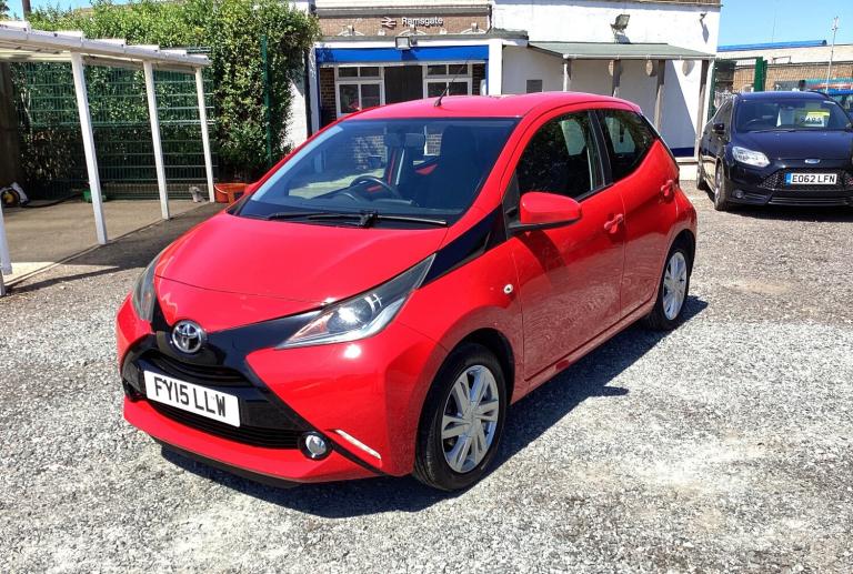 2015 Toyota AYGO 1.0 VVT-i X-Pression 5dr HATCHBACK Petrol Manual