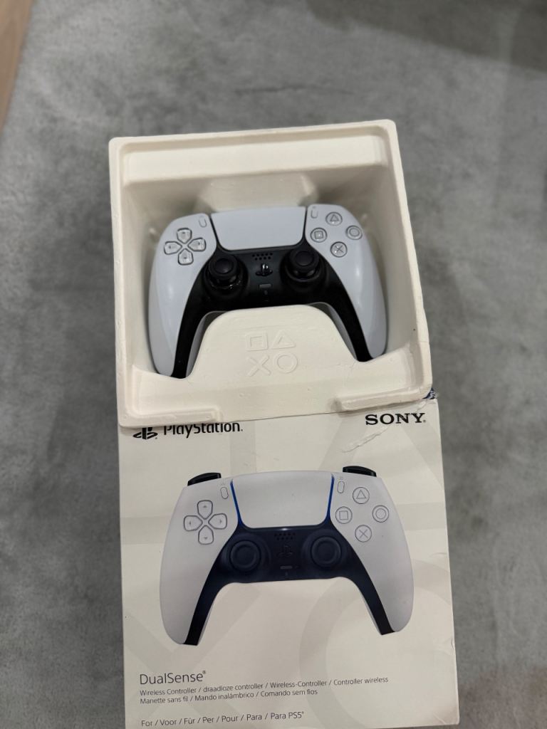 Ps5 Controller - Mint Condition 