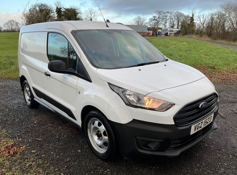 Ford, TRANSIT CONNECT Van, 2021, Manual + NO VAT