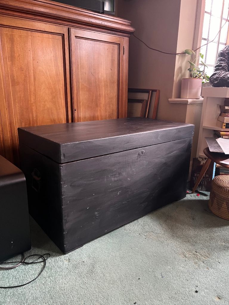 Large antique pine trunk painted annie sloan Athenian black 