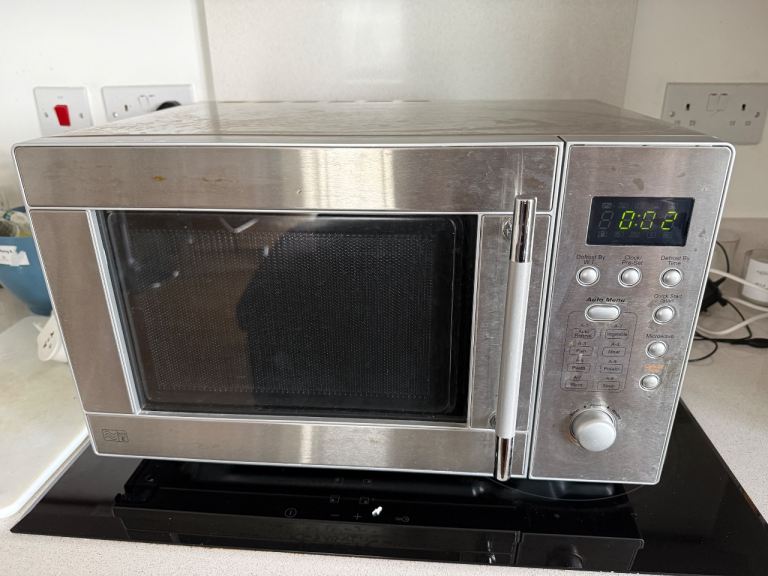 Sainsbury's Stainless Steel Digital Microwave 20L