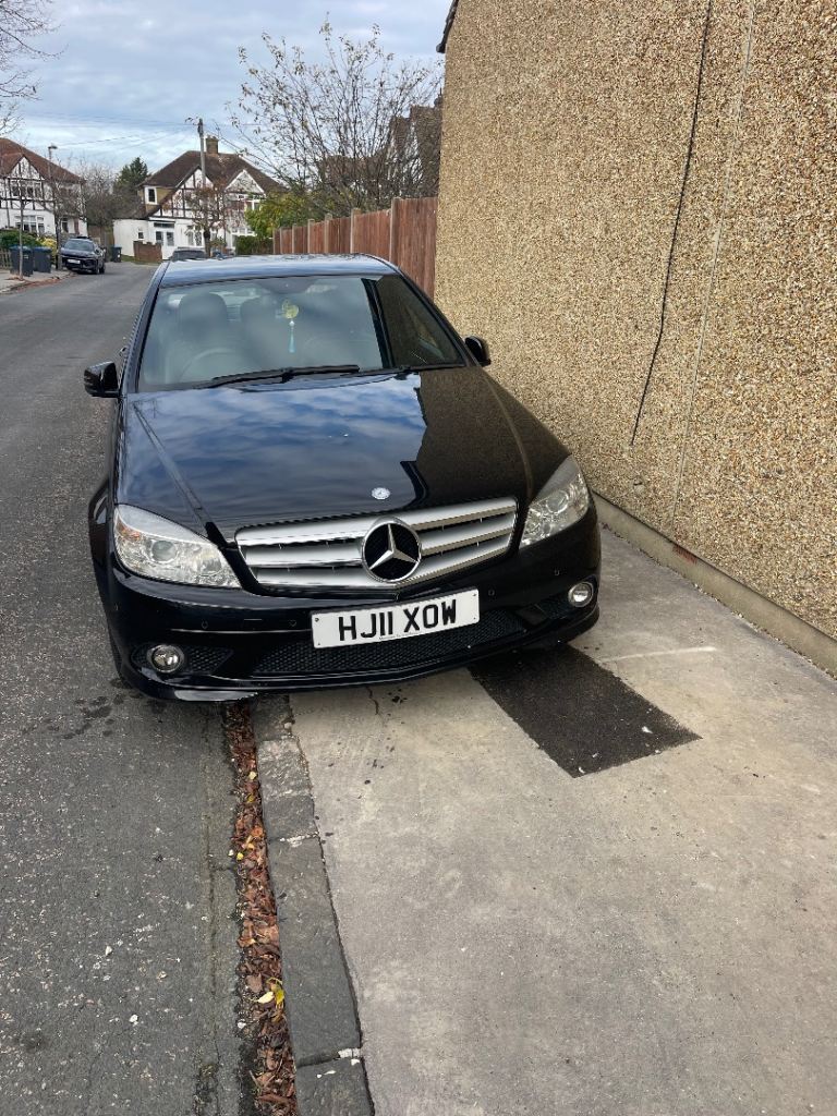 Mercedes-Benz, C CLASS, Saloon, 2011, Manual, 1796 (cc), 4 doors