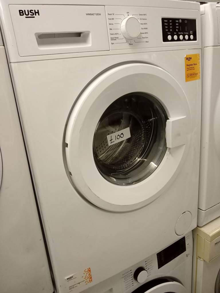 BUSH WASHING MACHINE IN IMMACULATE CONDITION 