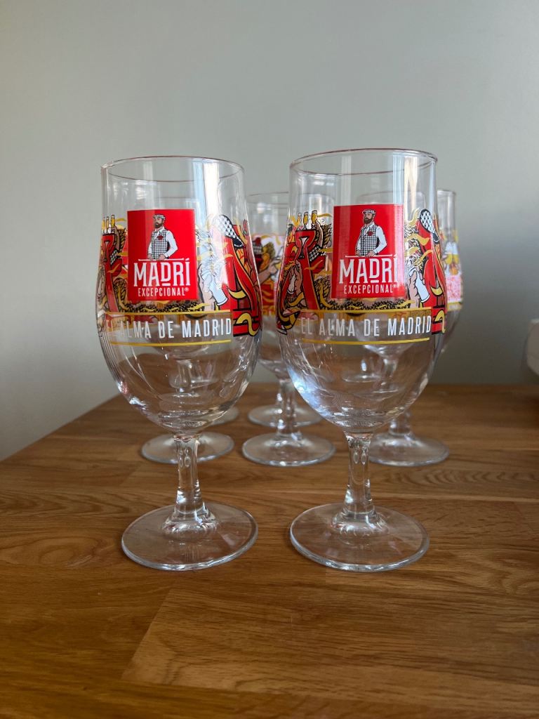 Madri pint glasses x 8