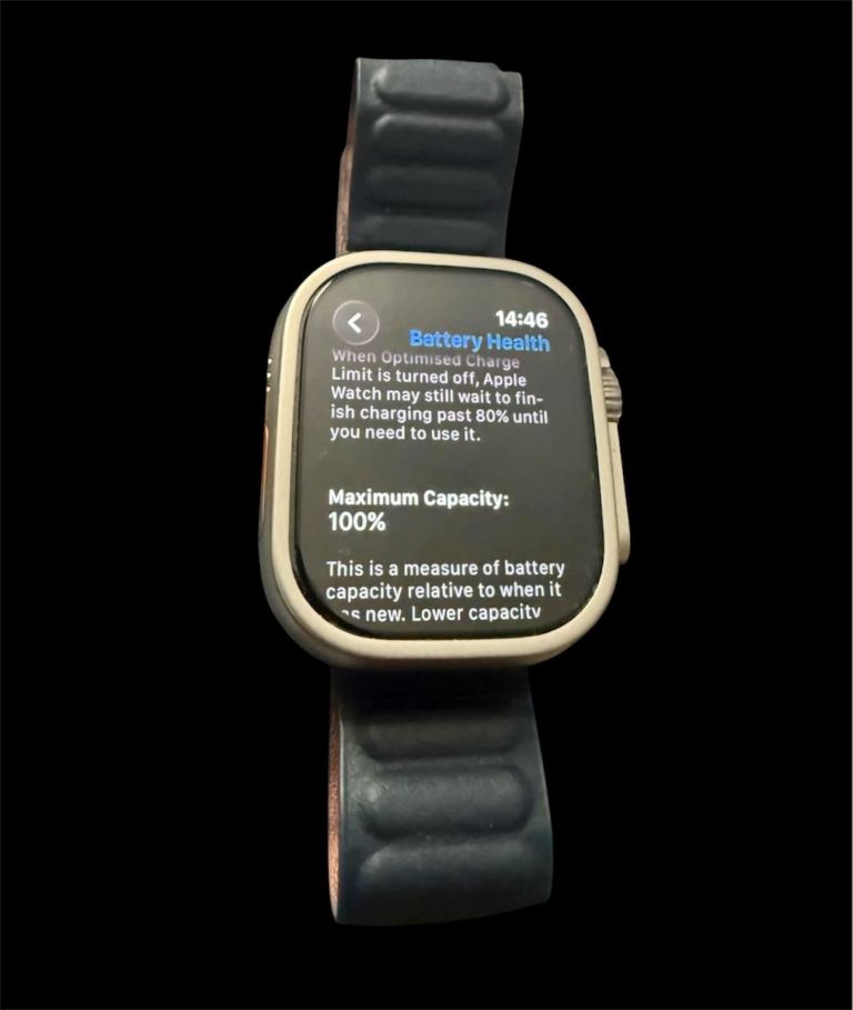 Apple Watch Ultra 2 49mm Titanium