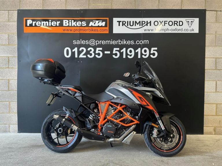 STUNNING LOW MILEAGE 2017/67 KTM 1290 SUPERDUKE GT MOTORCYCLE 