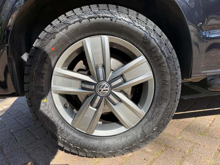 VOLKSWAGEN TRANSPORTER KOMBI 2.0 BiTDI T32 180 Bhp 2012