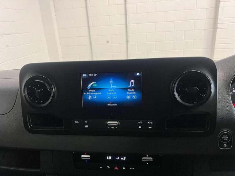 2023 Mercedes-Benz Sprinter 3.5t H2 Premium Van PANEL VAN DIESEL Manual