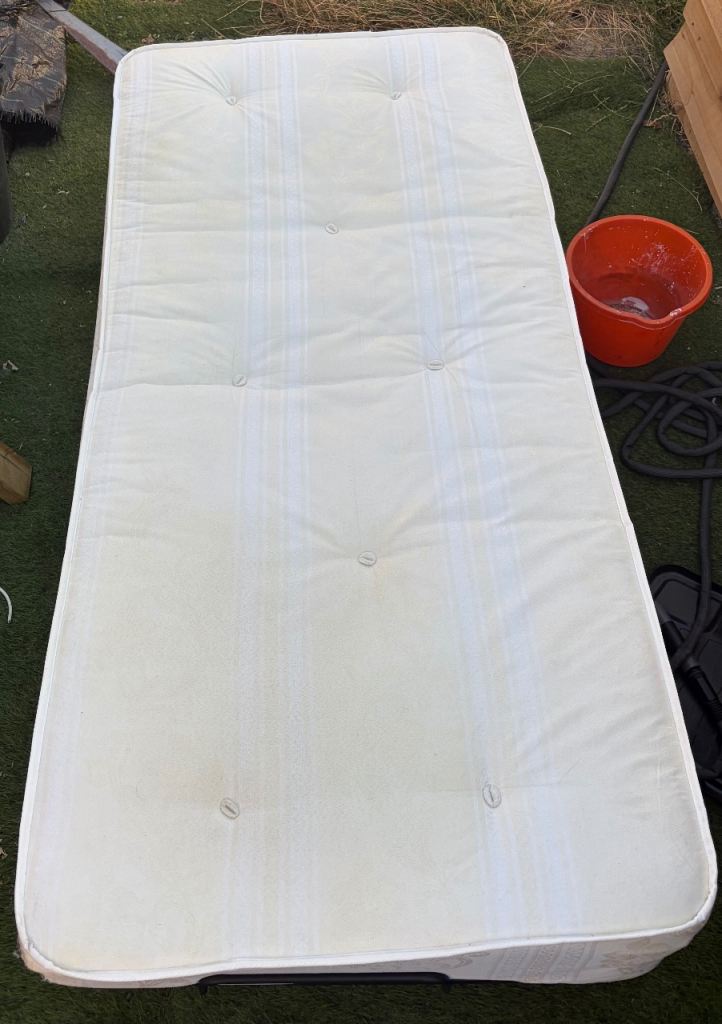 Single mattress + fold out bed frame