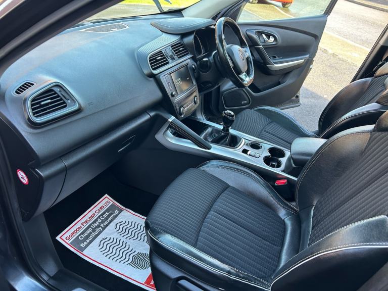 image for 2017 Renault Kadjar 1.5 dCi Signature Nav 5dr DIESEL CAMBELT DONE! BEAUTIFUL CAR! READ ON! HATCHB...