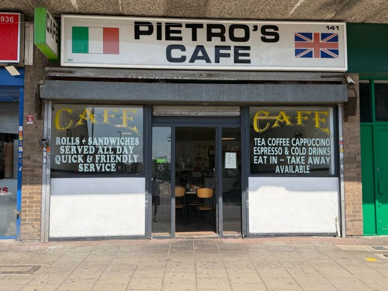 CAFE BUSINESS FOR SALE ! NEW LEASE ! 