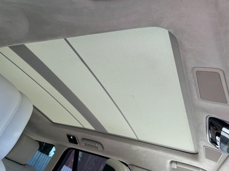 2021 Land Rover Range Rover 2.0 P400e Westminster Black 4dr Auto SUV Petrol/Electric Hybrid Autom...