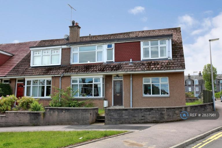 7 bedroom house in Sunnyside Gardens, Aberdeen, AB24 (7 bed) (#2837981)