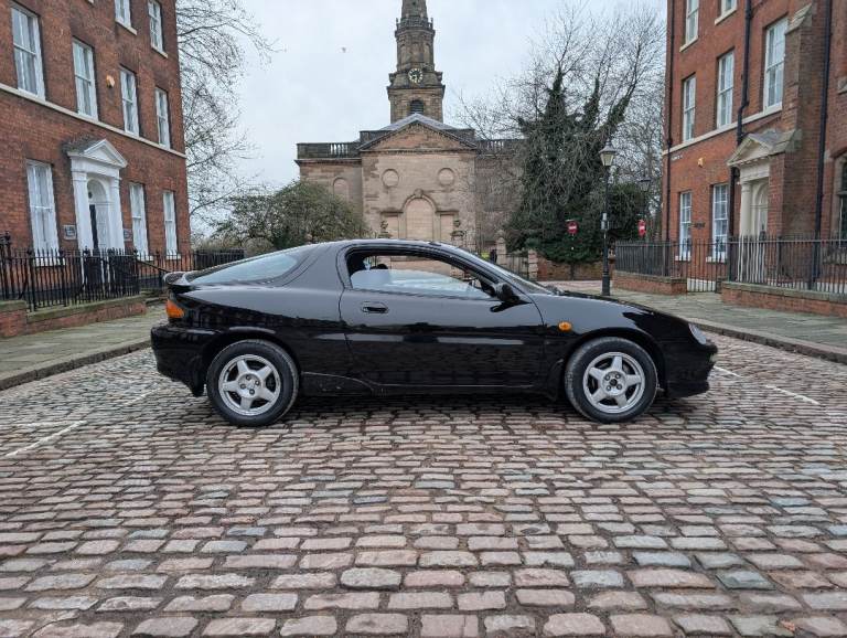 Mazda, MX-3, Hatchback, 1997, Manual, 1845 (cc), 3 doors