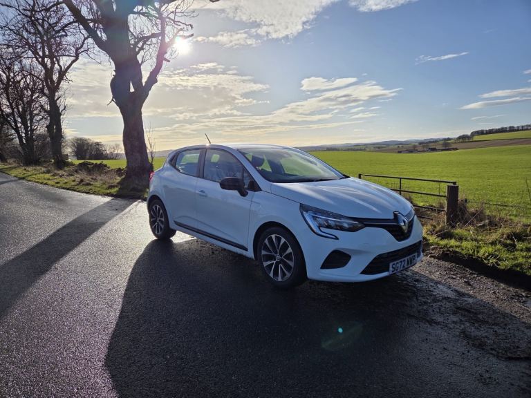 2022 Renault Clio Evolution 27kmiles