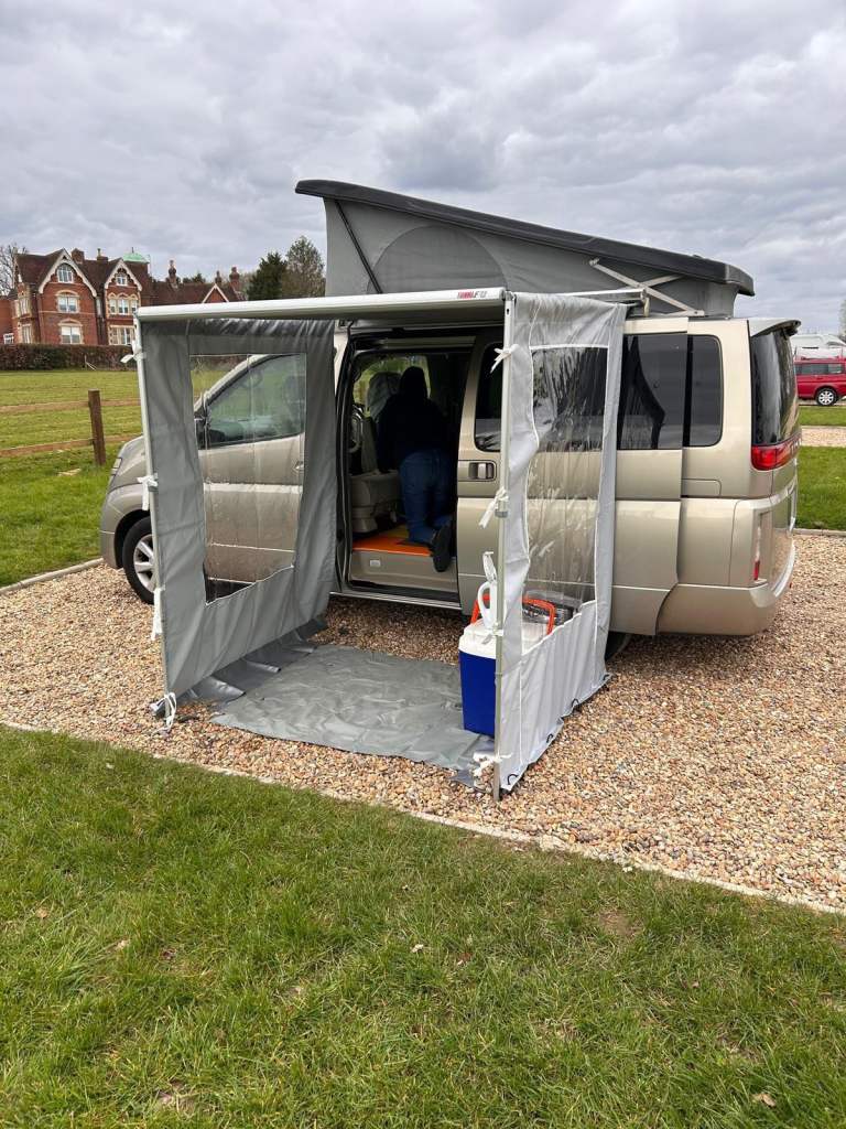 Nissan Elgrand 4 Berth Campervan 