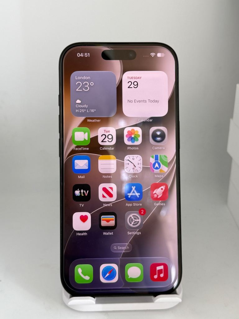 iphone 16 Pro 128Gb Good Condions.