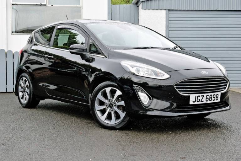 2018 Ford Fiesta 1.0T EcoBoost Zetec Hatchback 3dr Petrol Manual Euro 6 (s/s) (100 ps) Hatchback ...