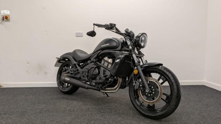 KAWASAKI VULCAN 650 ** LOW MILES - LONG MOT - ARROW CAN **