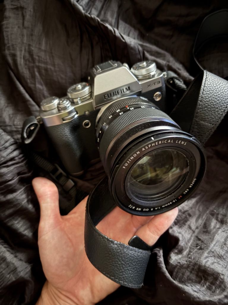 Fujifilm X-T3 Compact System Camera with 16-80mm IS Lens