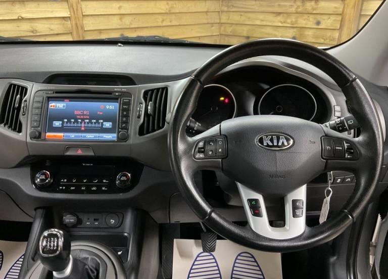 2014 Kia Sportage 1.7 CRDi EcoDynamics 3 SUV 5dr Diesel Manual 2WD Euro 5 (s/s) (114 bhp) ESTATE ...
