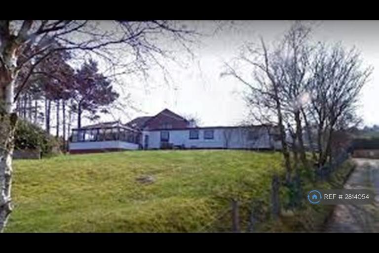 1 bedroom in Halkyn Road, Holywell, CH8 (#2814054)